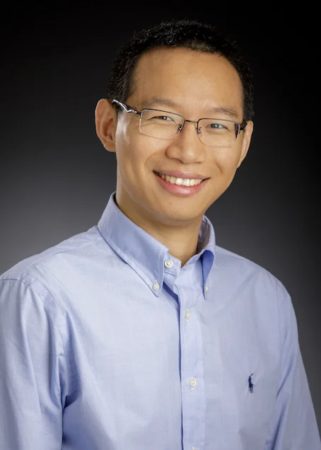 Portrait of Yuanxiong Guo
